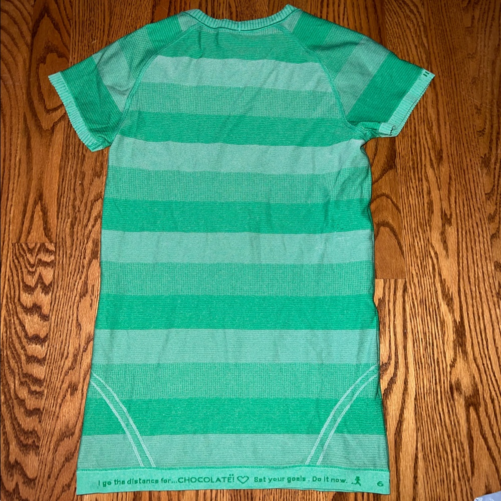 Swiftly Tech Short Sleeve Shirt
